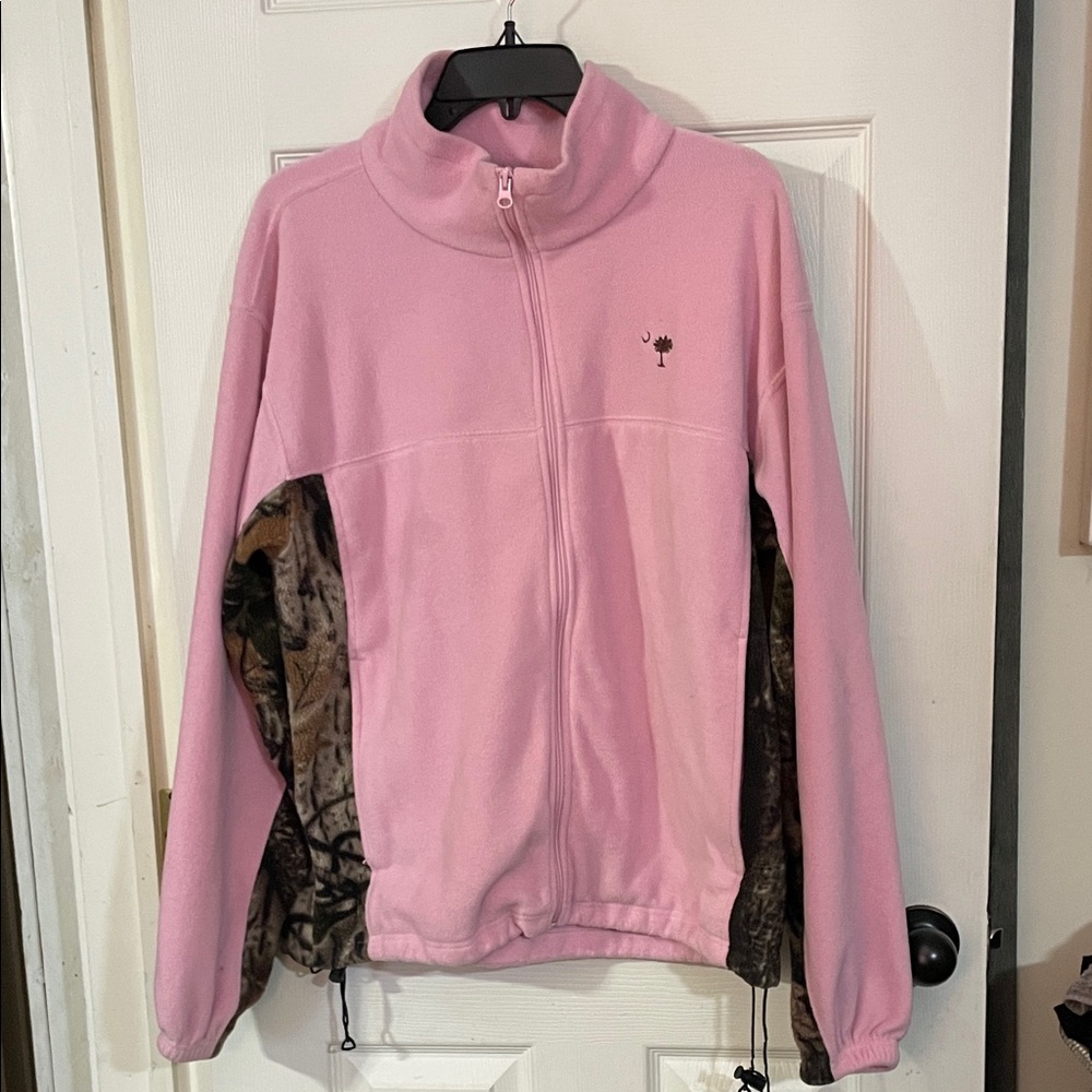 Wood' N Trail Women's Pink FleeceJacket with Camouflage Details. Size L